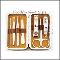 Quality 7pcs set stainless steel manicure set promotion gift souvenir wholesale