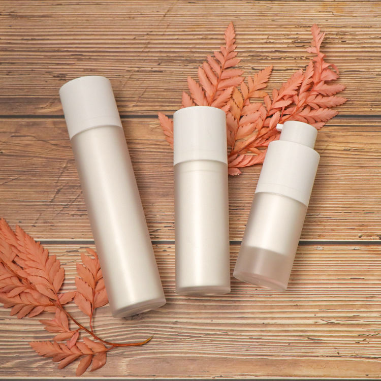 PMMA Airless Cosmetic Bottles Rotary Pump Lotion Cream Plastic Bottle 15ml 30ml 50ml
