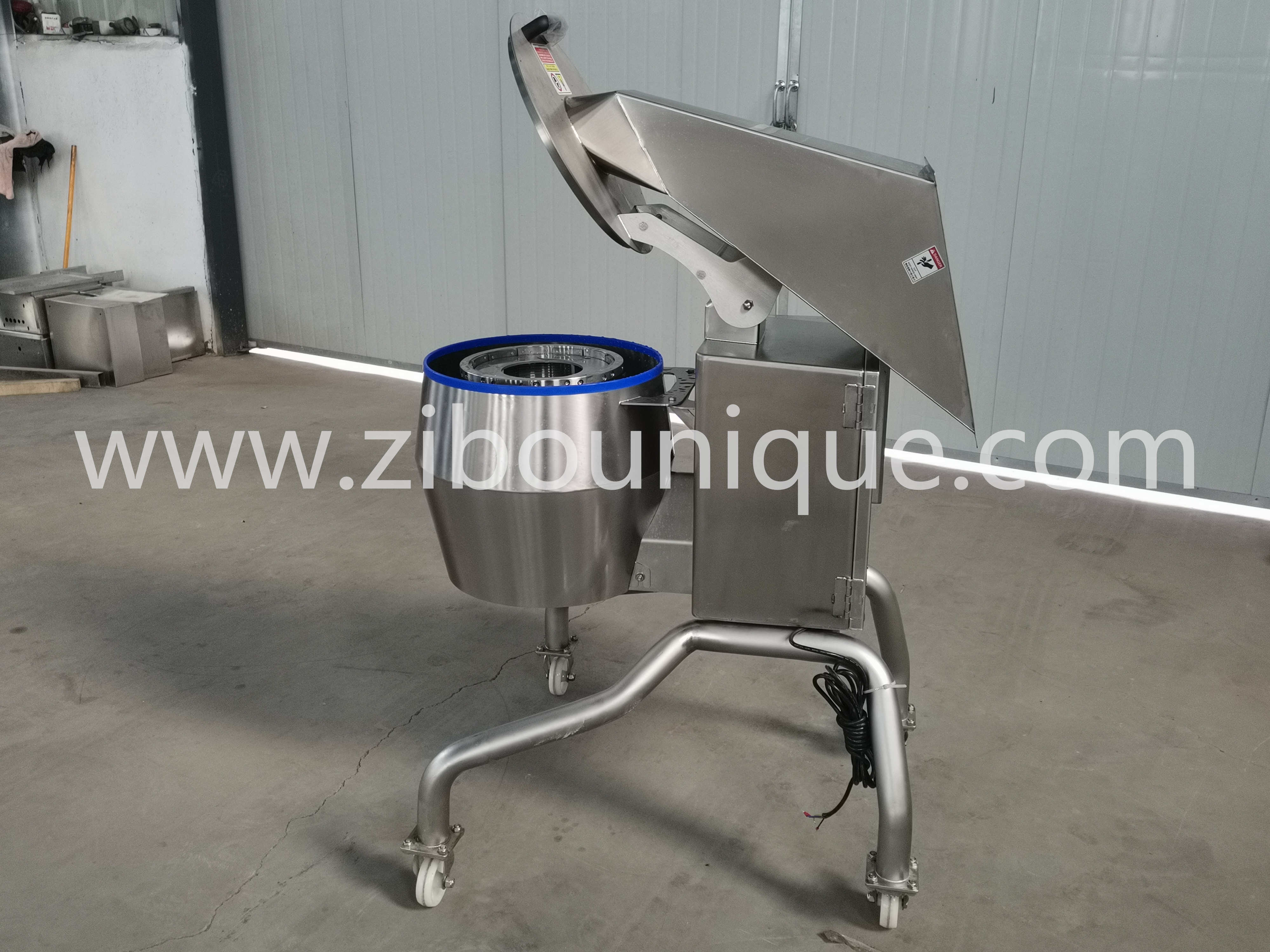 1000-1500 kg/h Capacity Root Vegetable Cutting Machine for Large Scale Production