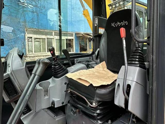 Kubota KX163 Excavator Cab