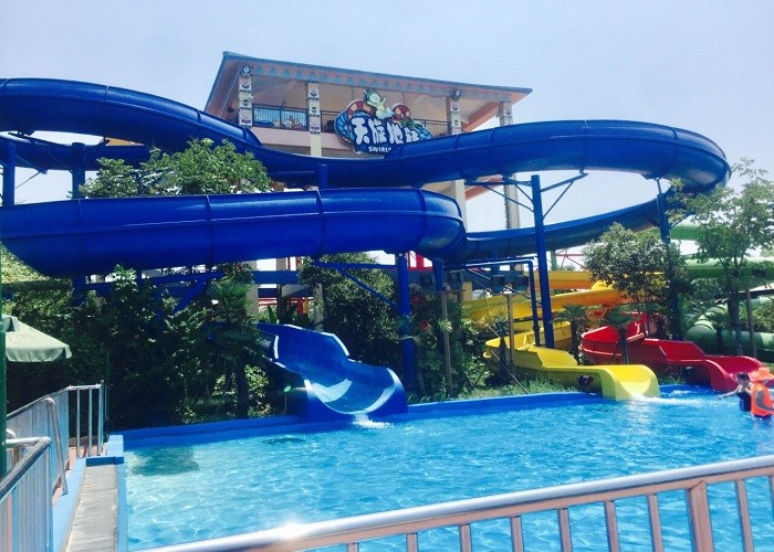Mix Color Fiberglass 5m Spiral Water Slide For Children
