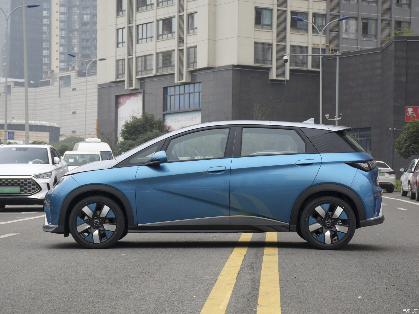 New Ev car used car B YD dolphin EV Wheel High Speed Electric vehicle 5 Seats Cheap Prices left hand car automotive