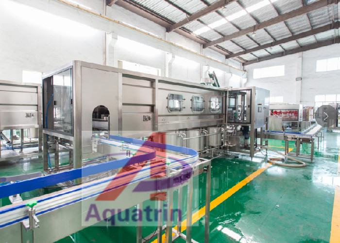 12kw Heating 0.6m3/ Min Gas Water Bottling Machine 1200BPH QGF-1200