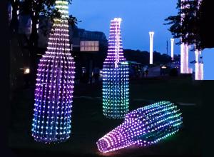 Quality LED Outdoor Iron Art Bottle Modeling Lamp Landscape Lamp Decoration Can Be Customized Full Color Outdoor Creative wholesale