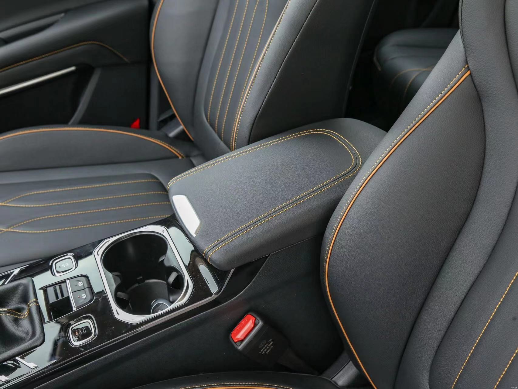 Bestune T77 1.5T Engine Compact Suv With 360 Camera New