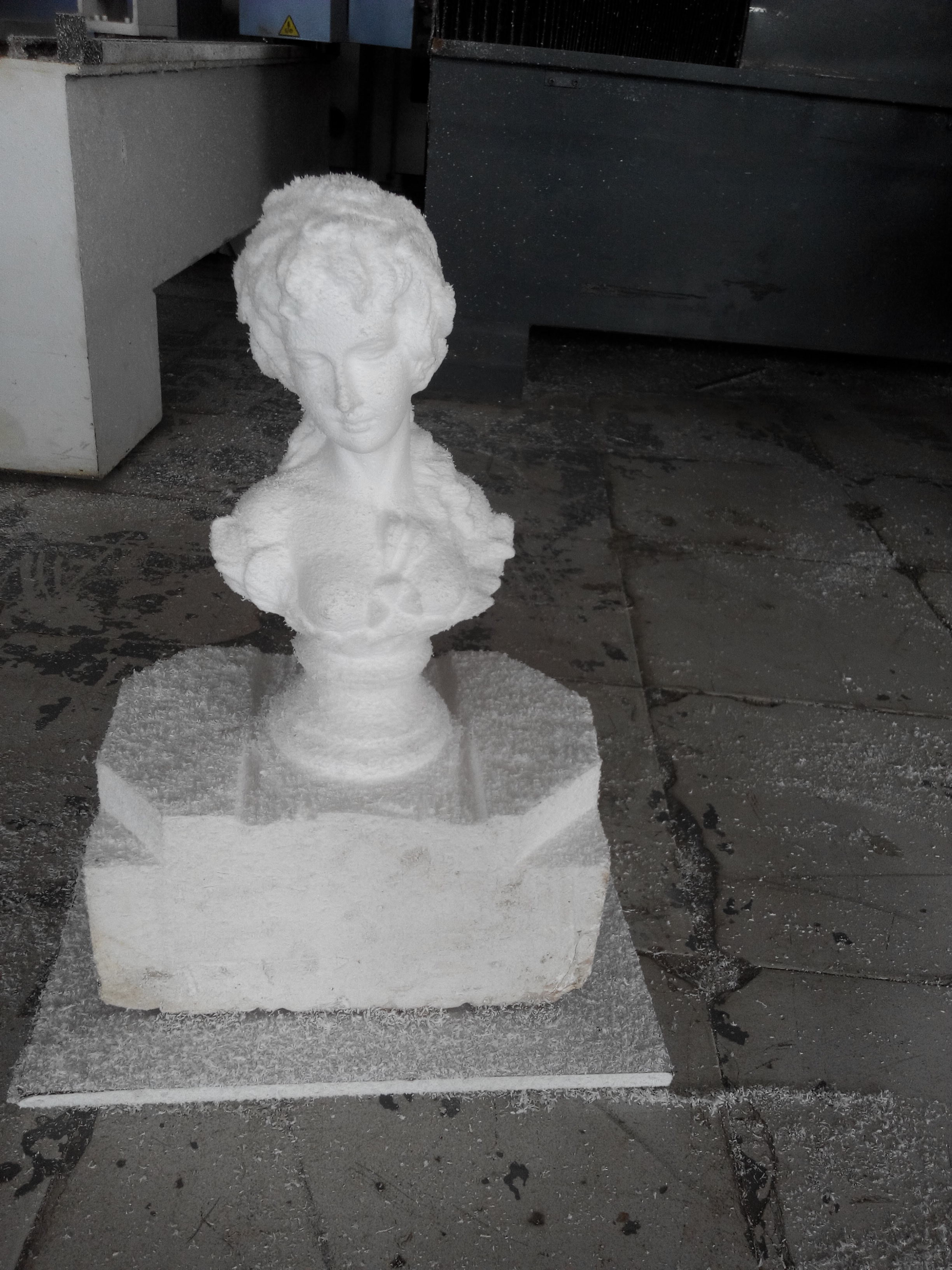 Robots Carve Sculptures Foam Engraving Machine Clothing Architectural