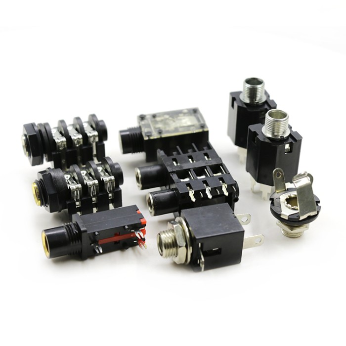 32*25mm 16A 250v Dc Power Jack Quick Connect Coupling