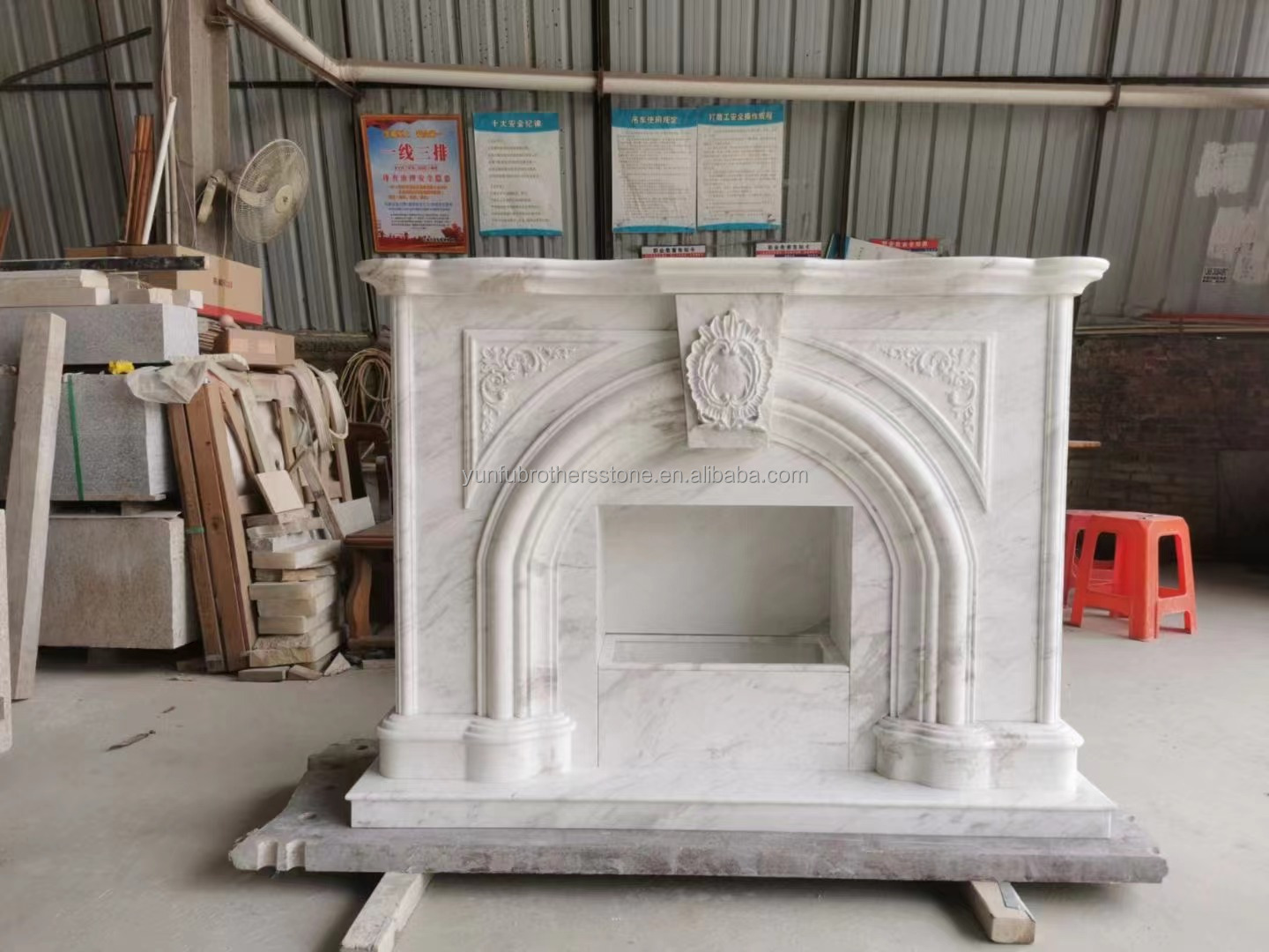 Modern Design White Marble Fireplace Surround for Wall Mounted Installation