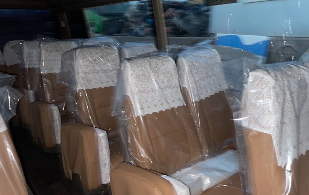 Good Condition Diesel Engine Toyota Coaster Bus with 30 Seater and Seating Capacity