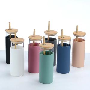 Quality Reusable Unbreakable 20 Oz Glass Water Bottle With With Lids Straw 500ml Silicone Sleeve Glass Water Bottle Odor Free Environmental Friendly wholesale