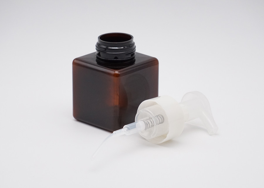 60ml 100ml Cylinder Fine Mist Spray Bottle White Plastic Spray Bottle Logo Custom