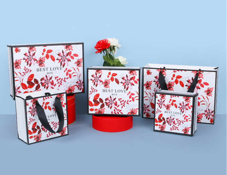 Custom Size Embossed Glossy Recycled Paper Gift Boxes