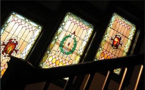 Quality 1&quot; thickness stained window glass wholesale