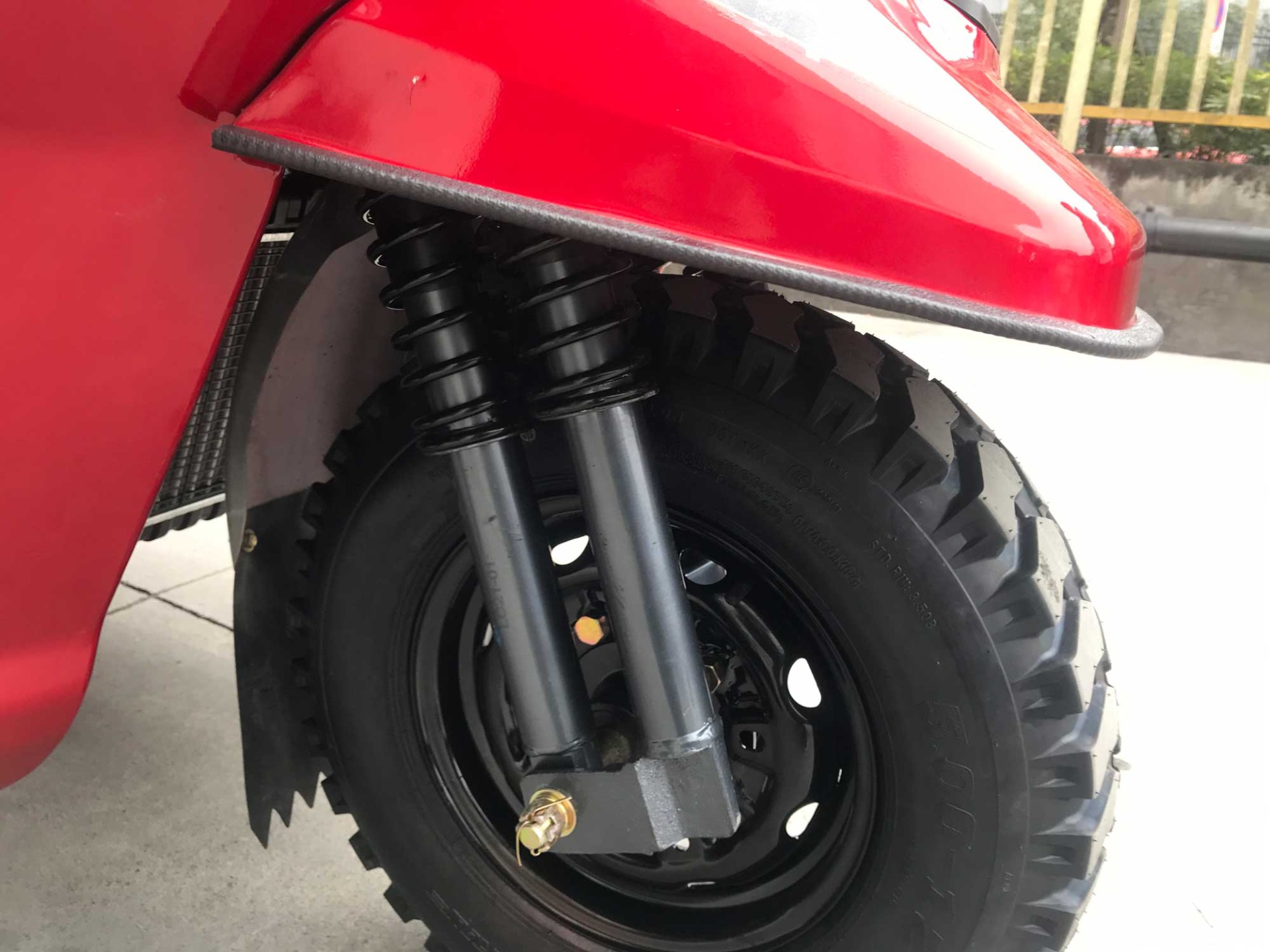Five Wheels Type Tricycles Motorcycle for Adult Farm Load Customized in Top Selling