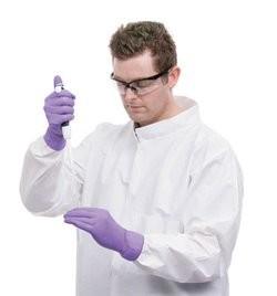 White Disposable Polypropylene Lab Coat , Film Laminated Disposable Visitor