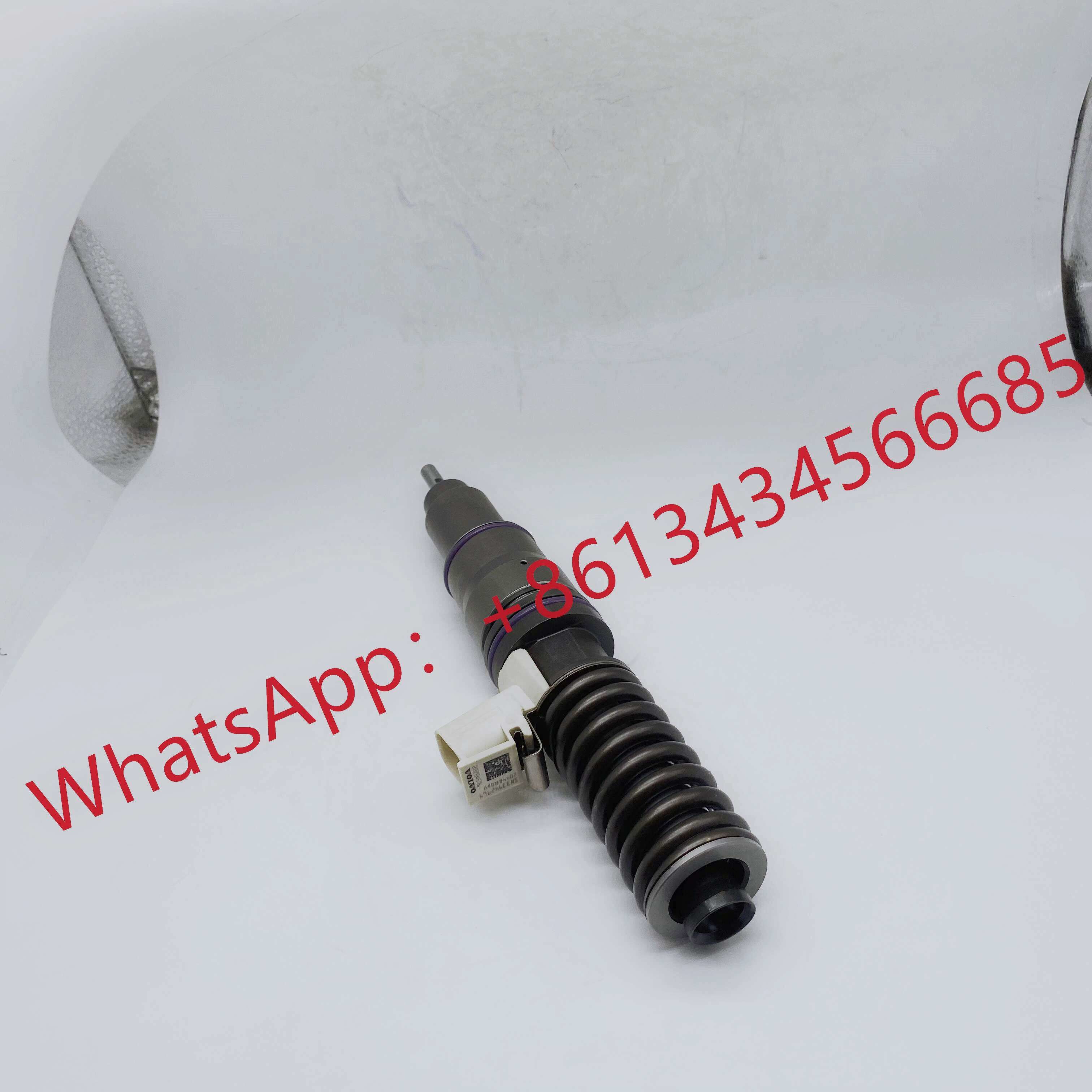 E3.27 Diesel Fuel Injector For 21977918 BEBE4P02001 BEBE4P03001 22254576 MD13 EURO 6