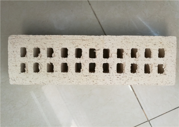 Pure White Multi Holes Perforated Clay Bricks Anti - Freeze 35% Void Ratio