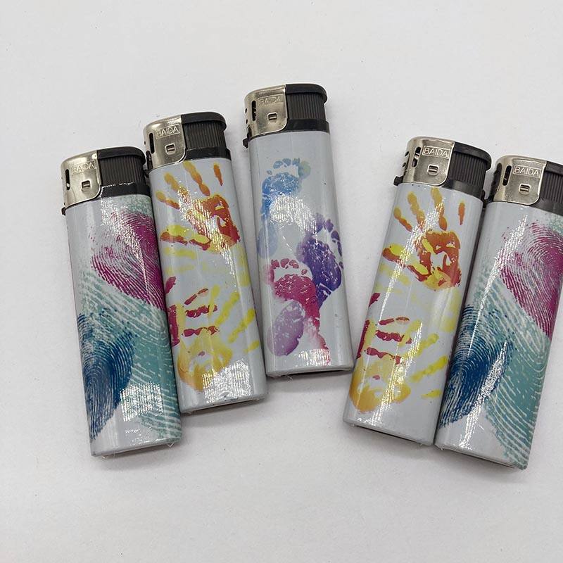 Dy-818 High Quality Gas Cigarette Electronic Lighter with Customized Personality Pattern