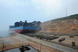 Quality Pneumatic Rubber Air Lifting Bag For Ship Launching wholesale