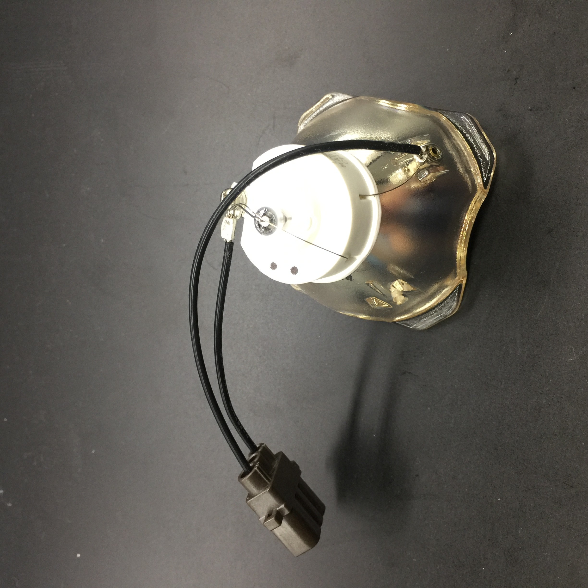 NSHA230YT Projectors Bulbs For Acto ASK LW215 LW210 LX236ST C2300 C2220