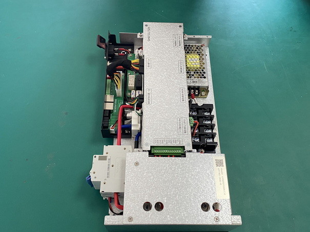 30S Integrated BMS 50A Discharge Current CAN RS485 LAN Dry Contact Communication Protocol
