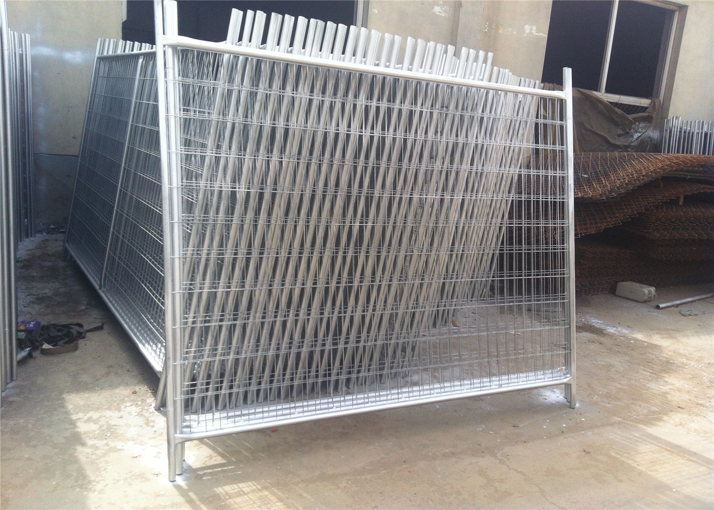 2100mm*2400mm temporary fence panels hot dipped galvanized 42 microns hdg NZS375.15 primer Standard 2.1m*2.4m