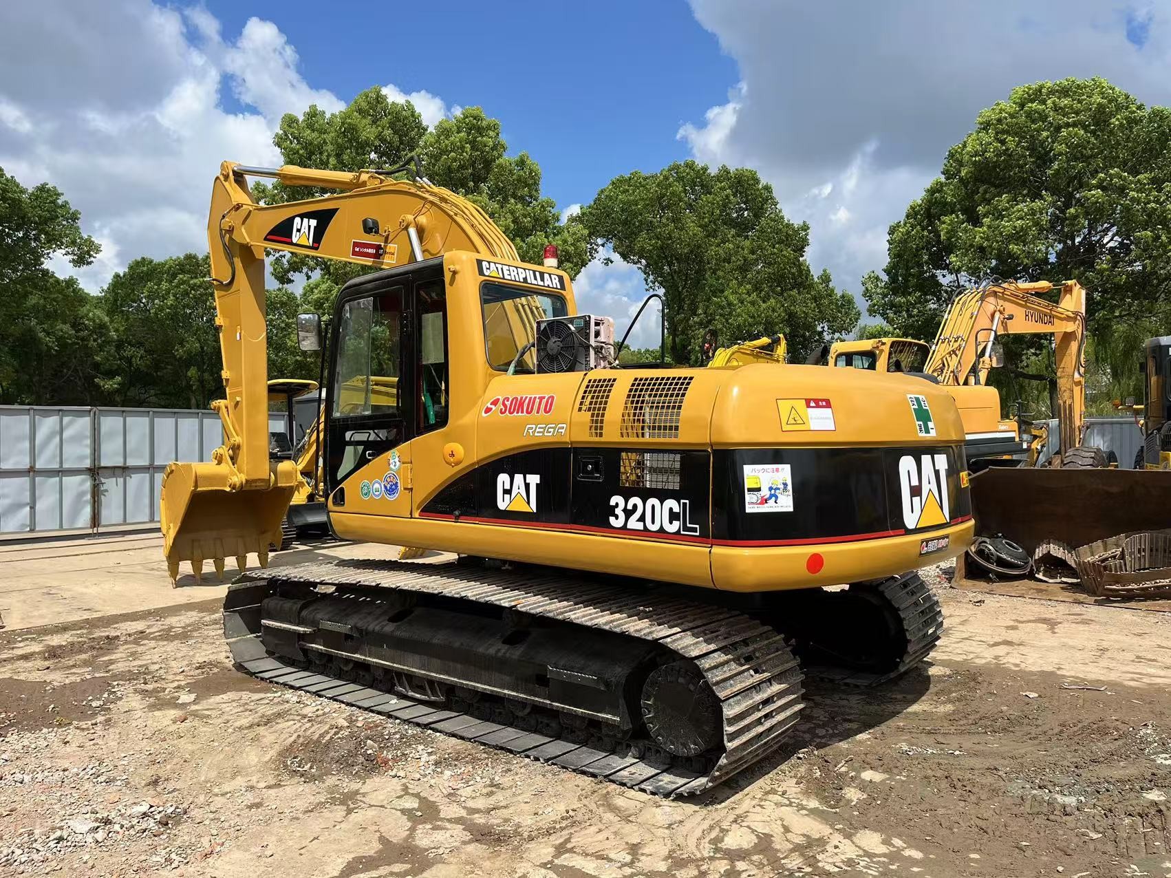 Heavy Equipment 20 Tons Used CAT 320CL Mining Excavator With 1m3 Bucket Capacity