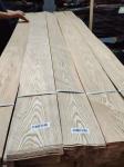 Russian MDF Ash Wood Veneer Crown Cut 0.45mm Thickness Engineered Use