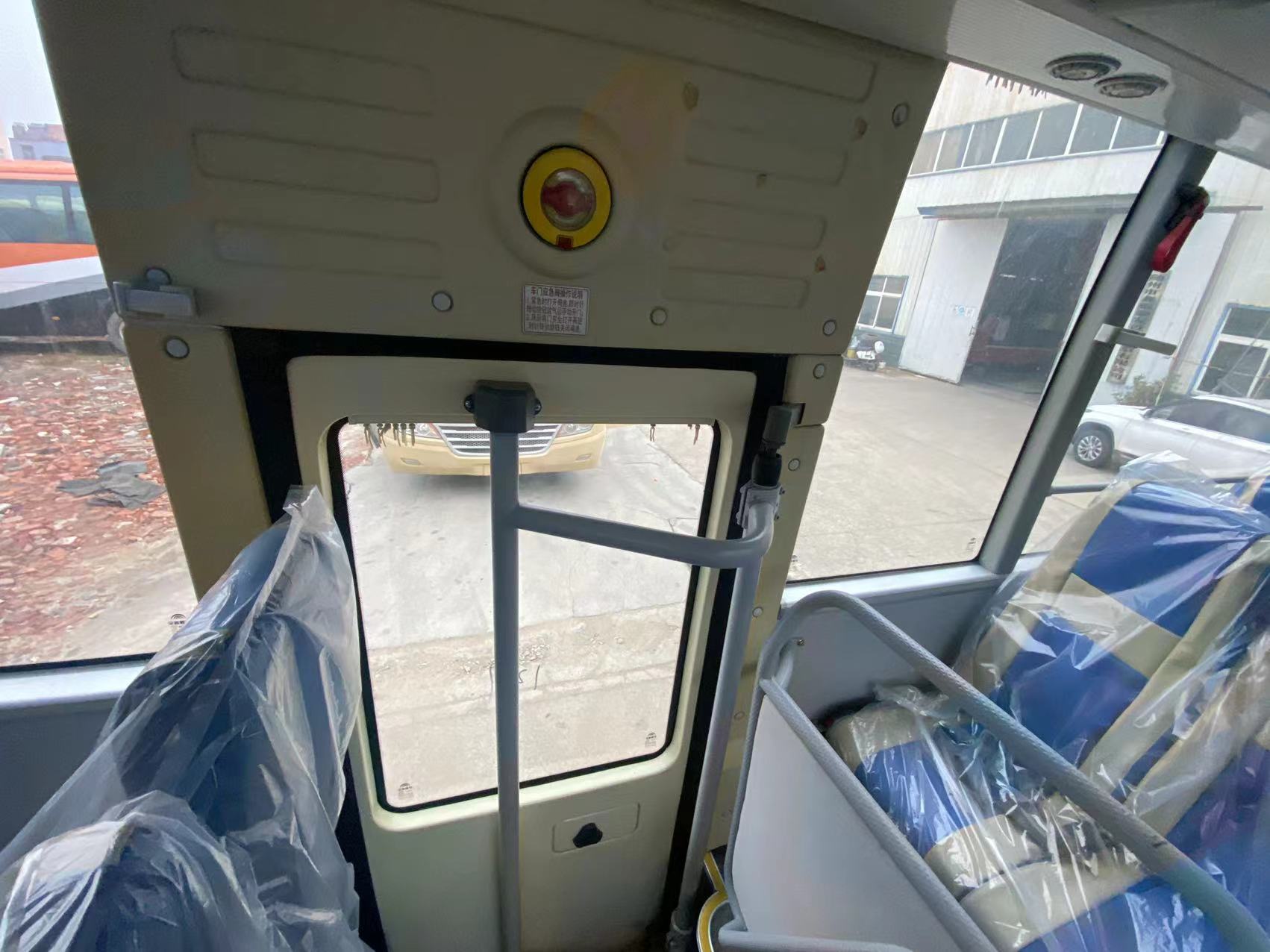 Tourist Luxury Bus 70 Seater Diesel Coach Bus for Customer's Requirement