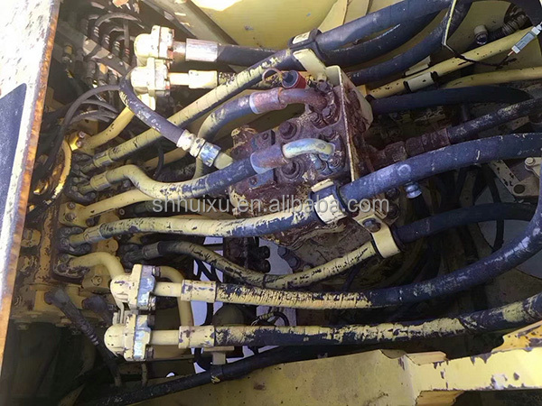 Komatsu Used Komatsu PC220-6 crawler excavator perfect performance with good quality PC220 Komatsu Excavator