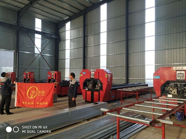 Electric Powered PLC Controlled Automatic Square Pipe Punching Equipment For Precise Holes