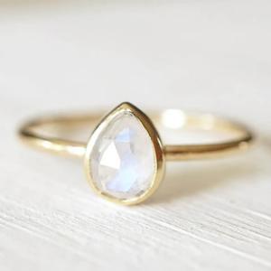 Quality Pear Moonstone engagement Ring 18k gold Silver Ring Natural Gemstone Jewelry wholesale