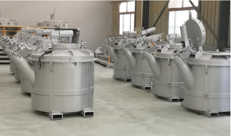 Durable Molten Aluminum Transfer Ladles With Natural Temperature Drop Of ≤15C/h And ≤850C Maximum Service Temperature