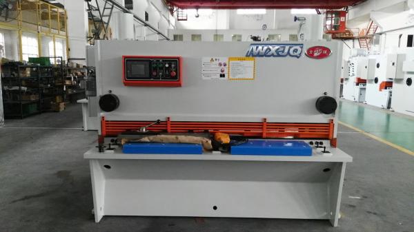 Hydraulic sheet metal shear Drive H13 Balde NC Guillotine Shear For Thick Steel