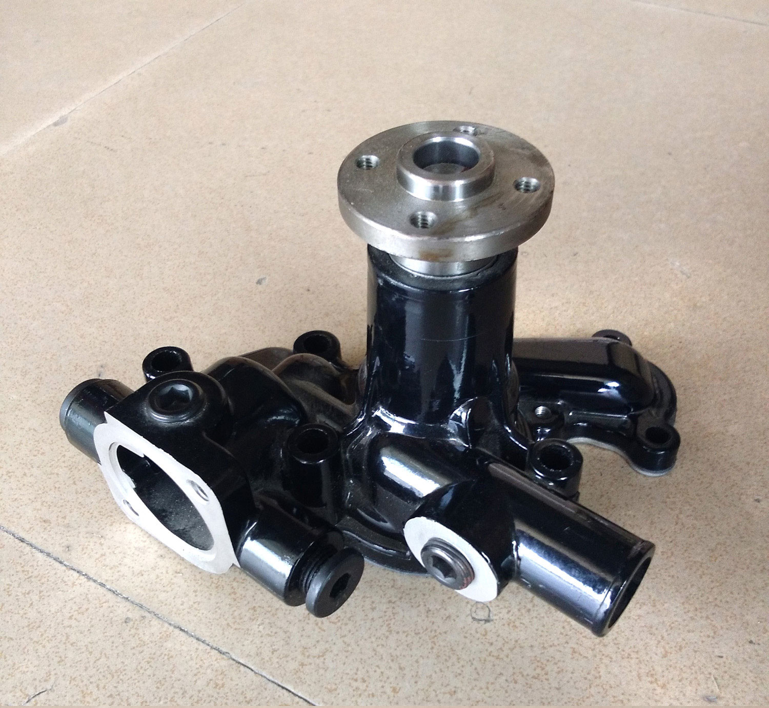 3D82 3TNE82 Water Pump 119810-42002 Yanmar Engine Parts