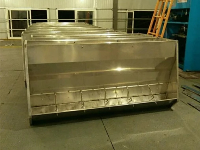 High Toughness Automatic Hog Feeder , Double Sided Pig Feeder 2 Meters