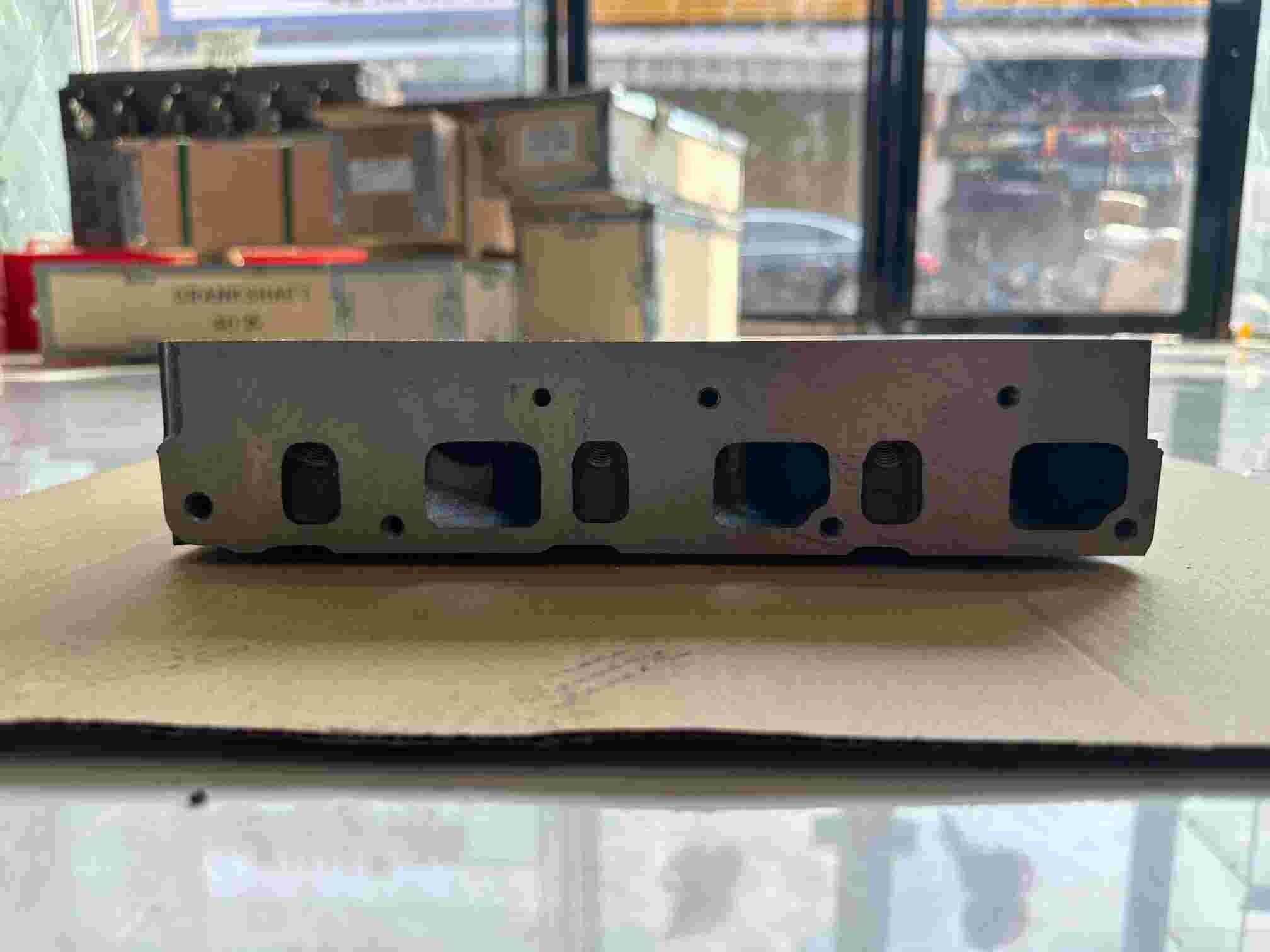19267-03040 15532-03040 Kubota Engine Cylinder Head Engine Model D850