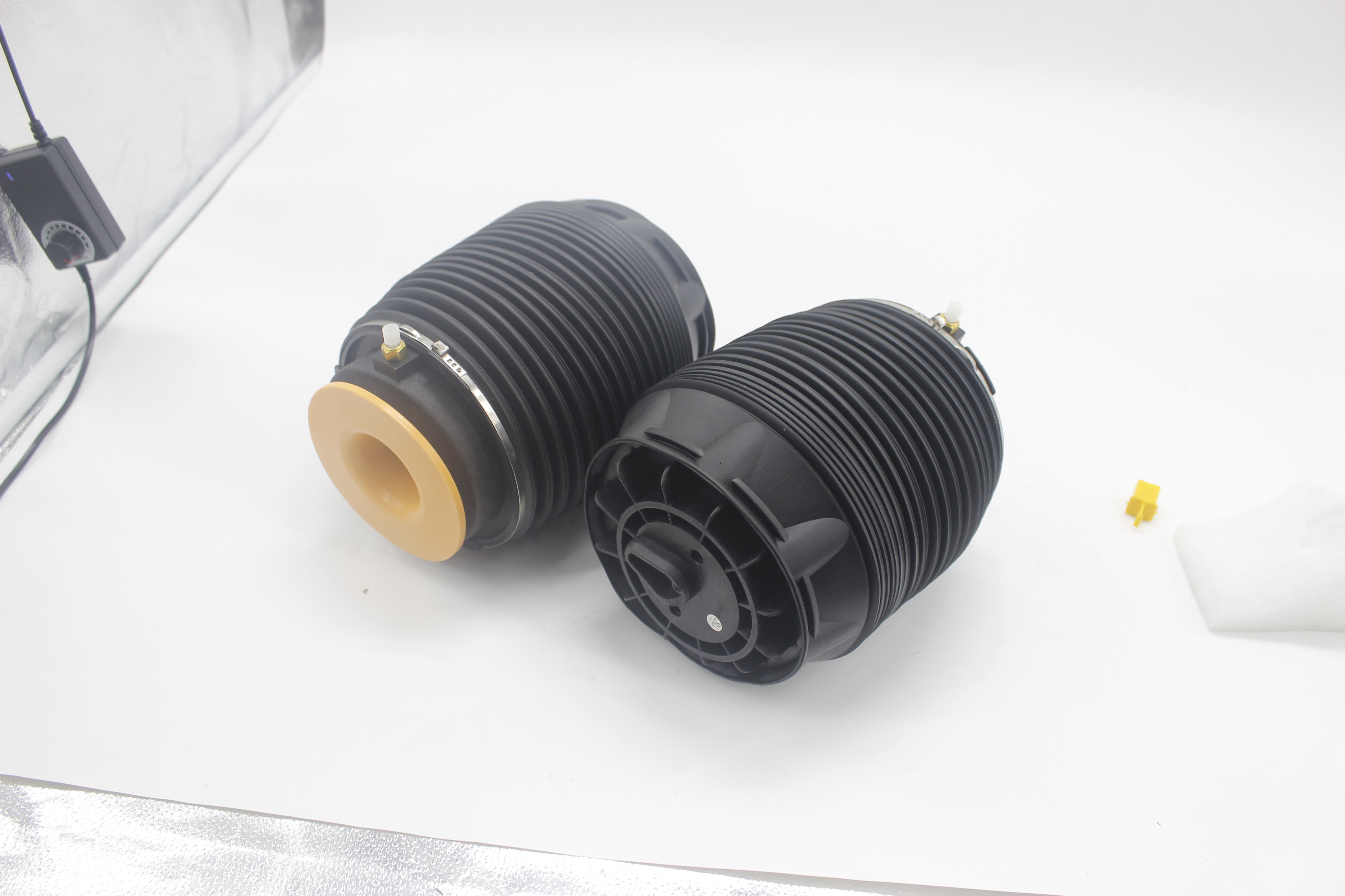 Design Rear Left Air Suspension Spring for Hyundai Equus Genesis 55350-3M500 55360-3M500
