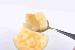 Quality New Crop Pears Bulk Canned Fruit With Healthy Natural Fresh Material wholesale