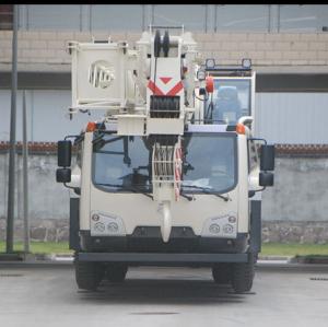 Quality TTC055G-V Wheel Mounted Mobile Crane Max Lifting 55 Ton wholesale