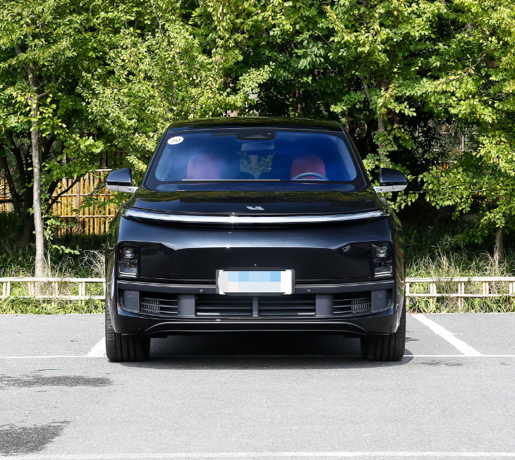 2023 Popular LI L8 Pro Extended Range Electric 6 seats SUV 2 motor Ternary lithium