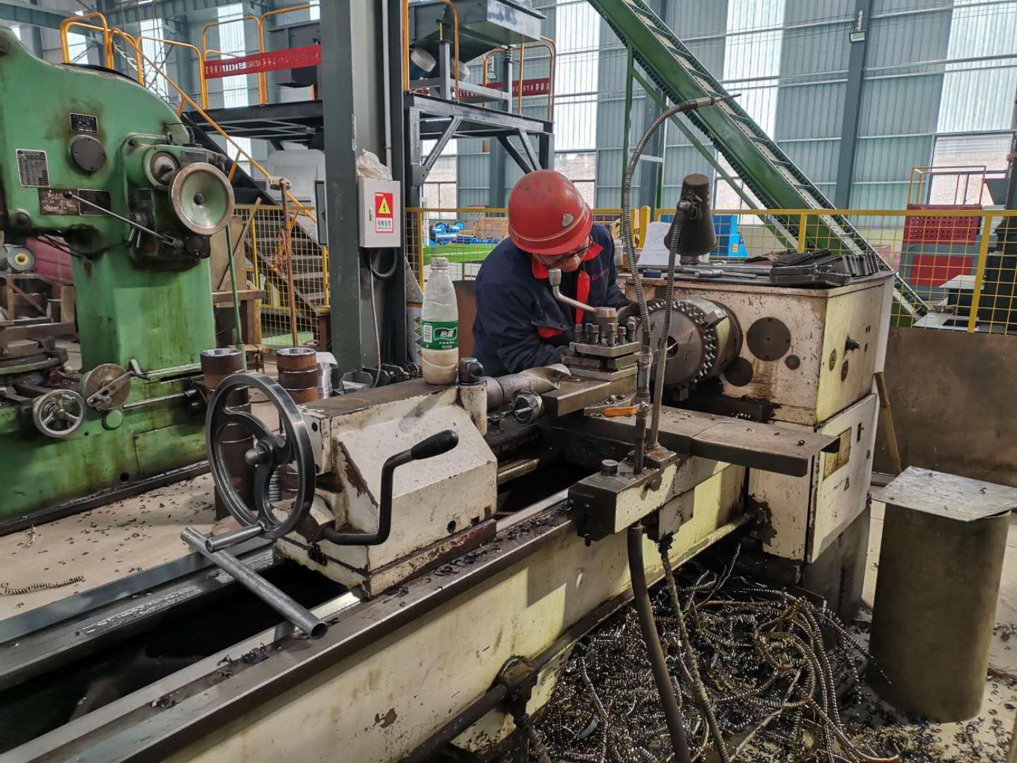 Shredding Recycling Metal Shredder 300Kg/H-22000Kg/H Industrial Steel Shredder