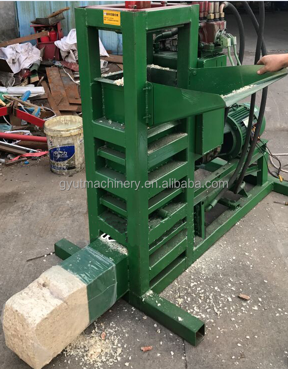 Wood Chipping Baler Machine Efficiently Pack Sawdust Shavings for Pet Bedding
