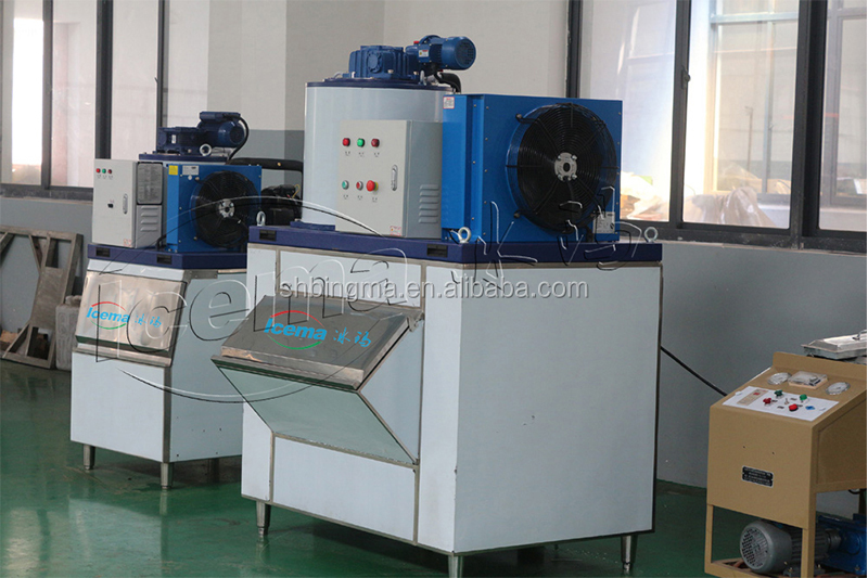 Commercial Freshwater Flake Ice Machine 300kg 1.9KW