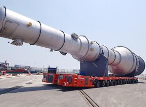 Quality S690 High Tensile Steel Lowbed Cargo Transport Spmt Trailer for Heavy Duty Cargo wholesale