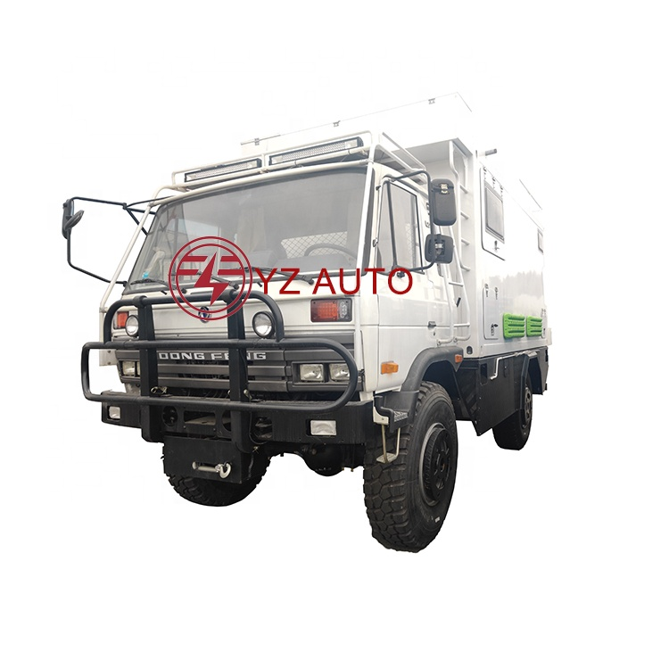 Half a Row Seat Rows 4X4 Off-Road Desert Transport Truck for Euro 3 Emission Standard