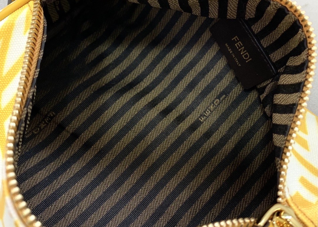 Underarm Ladies Designer Bag