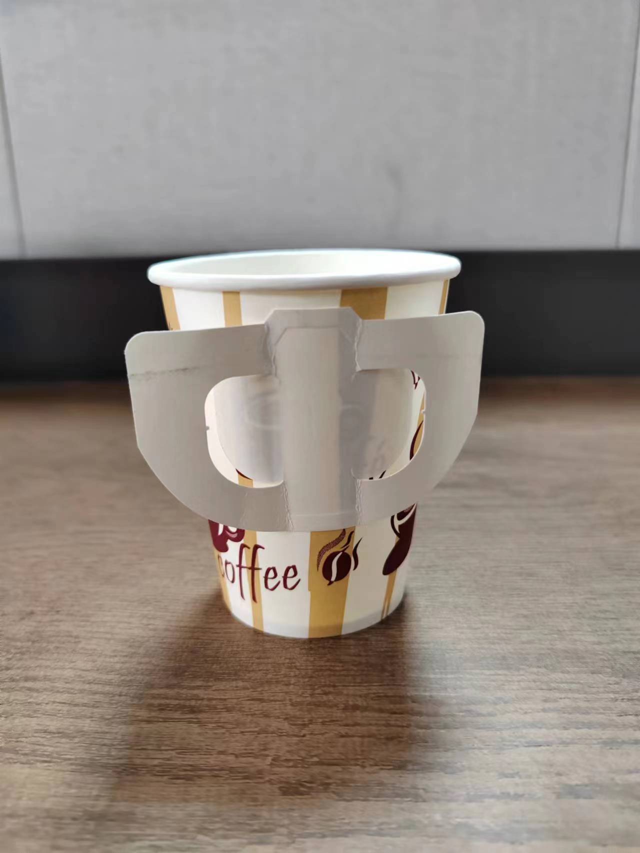 Customized 90-100pcs/min Paper Tea Cup Making Machine 2-16oz Paper Cup Forming Machine In Pakistan for Customer Requirements