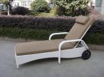 Comfortable All Weather Mobile Rattan Sun Lounger With Wheel