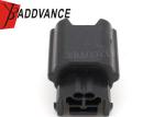 2 Way Female Automotive Electrical Connectors RH 0.64mm (025) Series 7283-8851